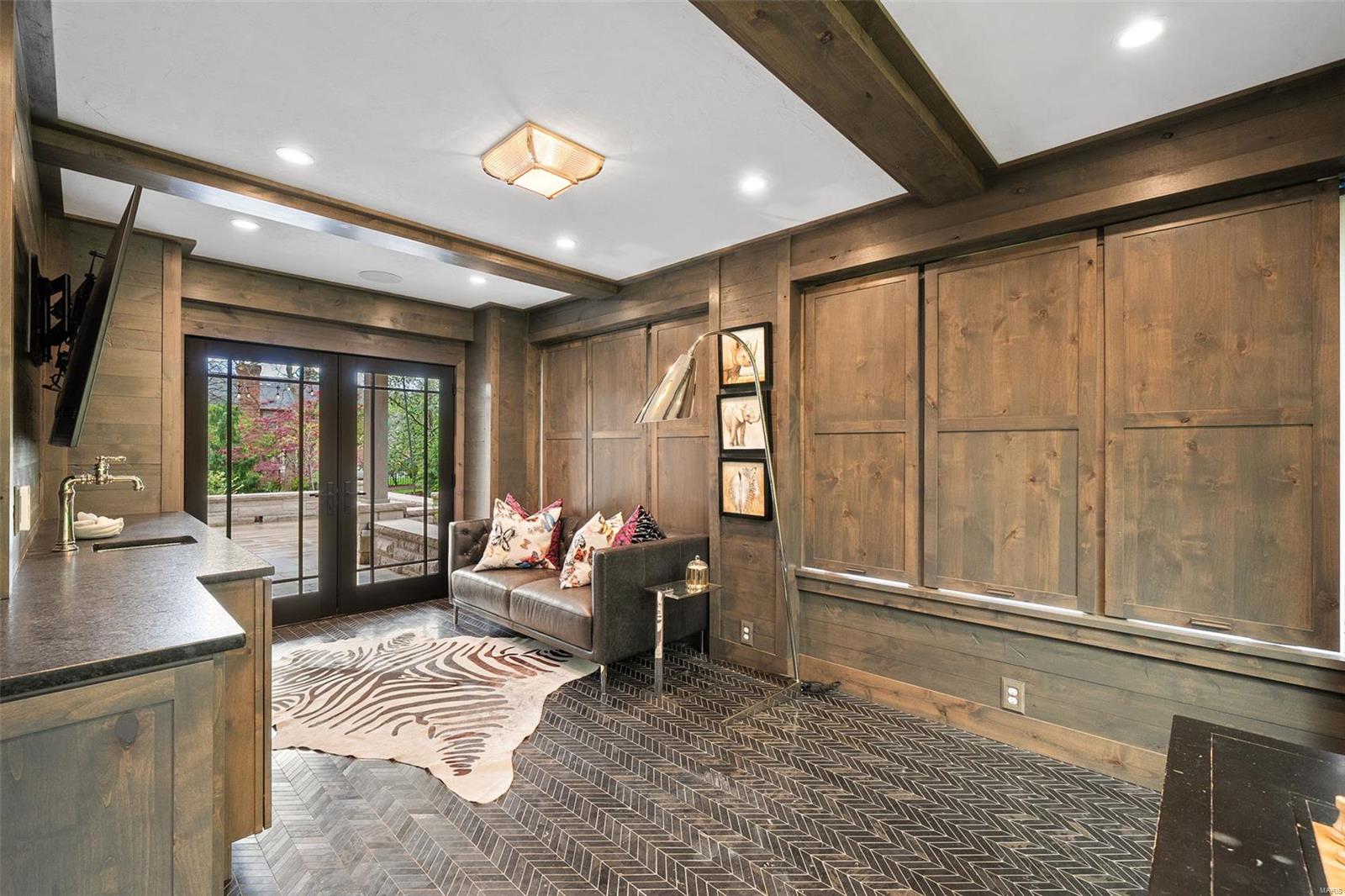 Lake Forest - Residential