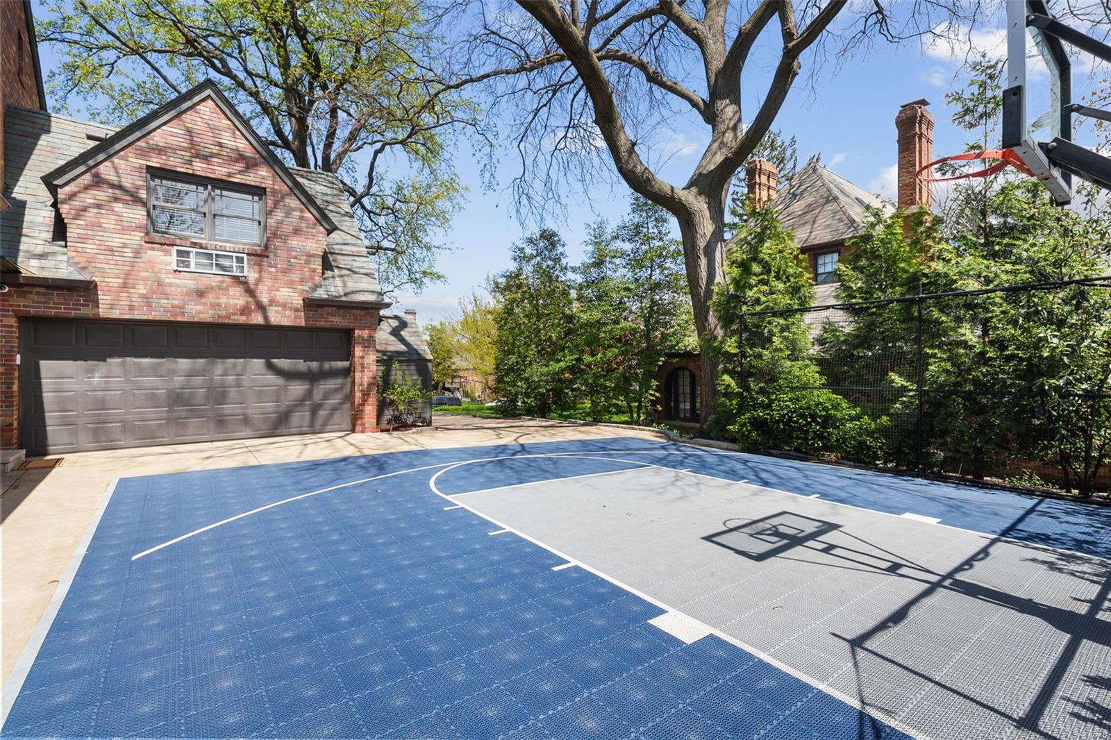 Lake Forest - Residential