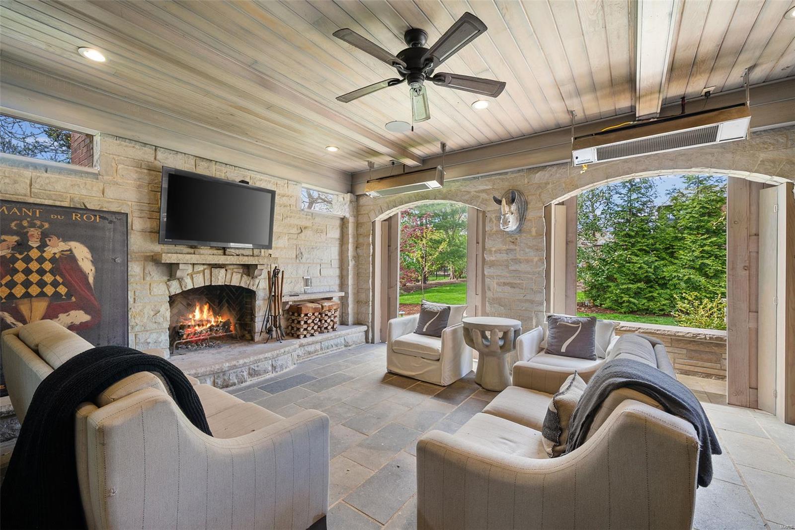 Lake Forest - Residential