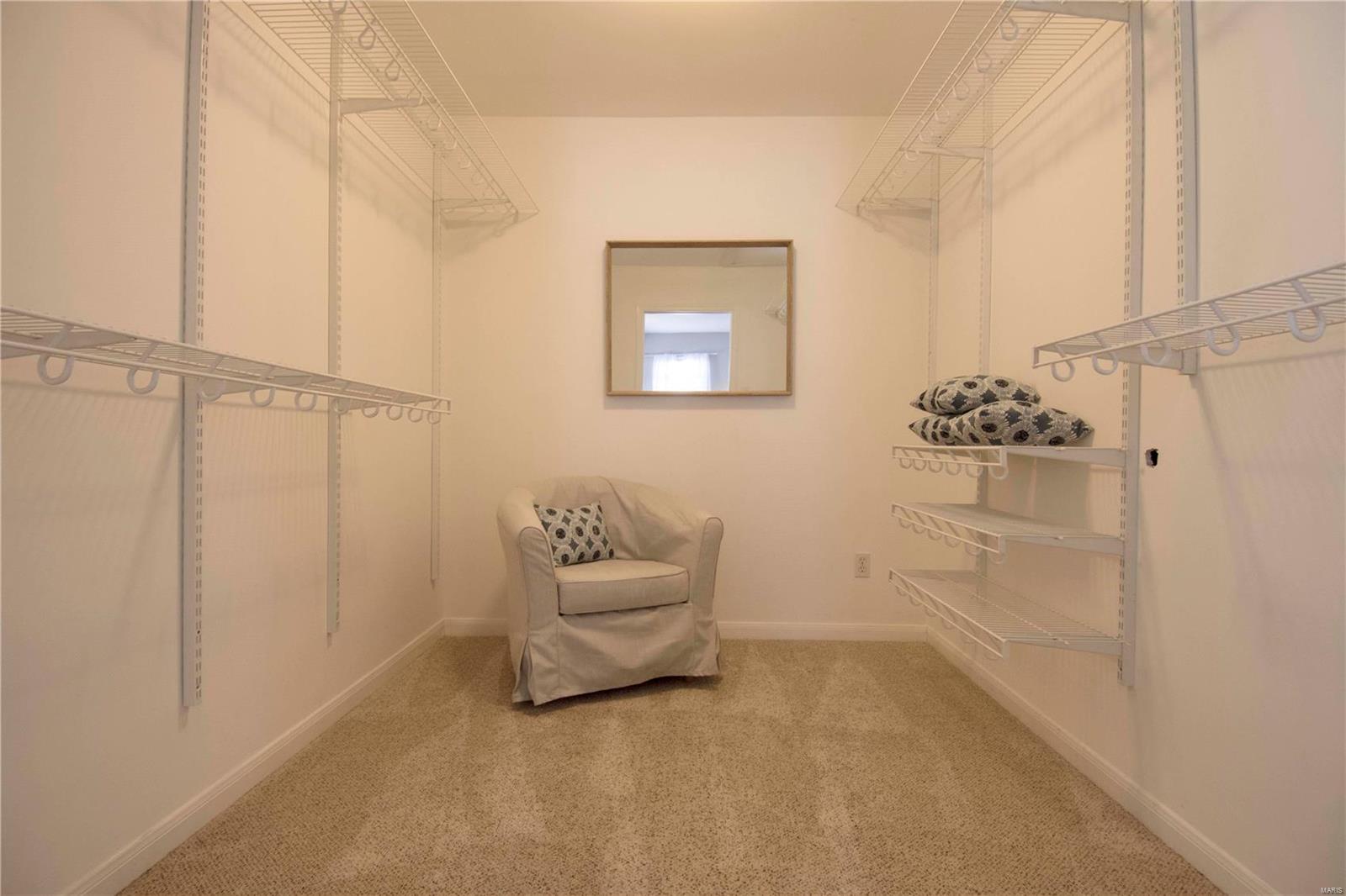 St Louis Hills Estates - Residential