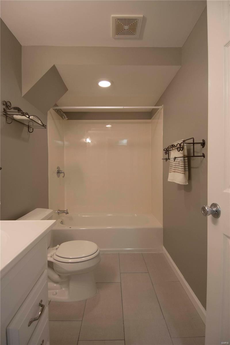 St Louis Hills Estates - Residential