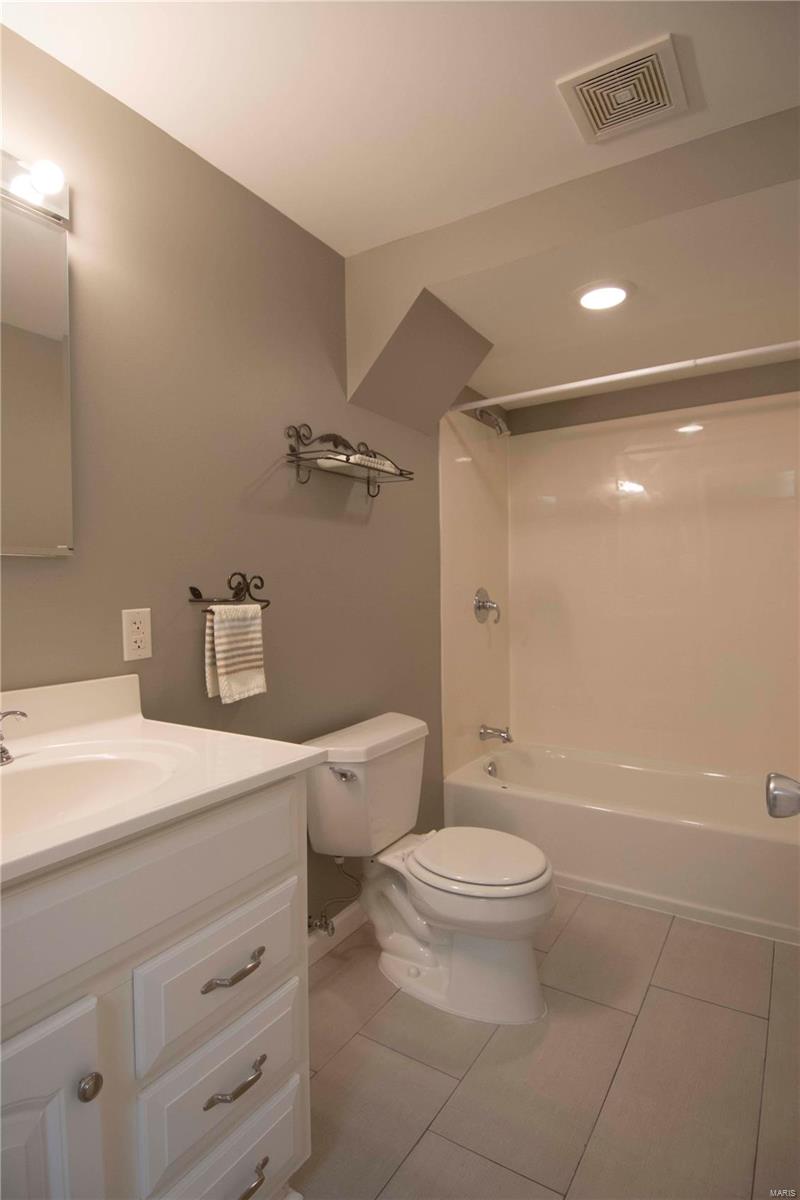 St Louis Hills Estates - Residential