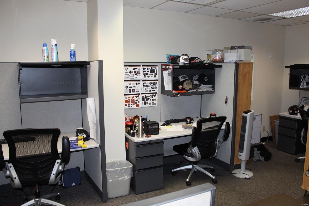 Earth City 36 - Commercial Sale