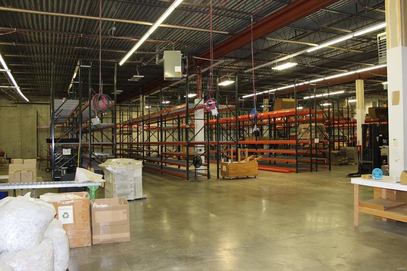 Earth City 36 - Commercial Sale