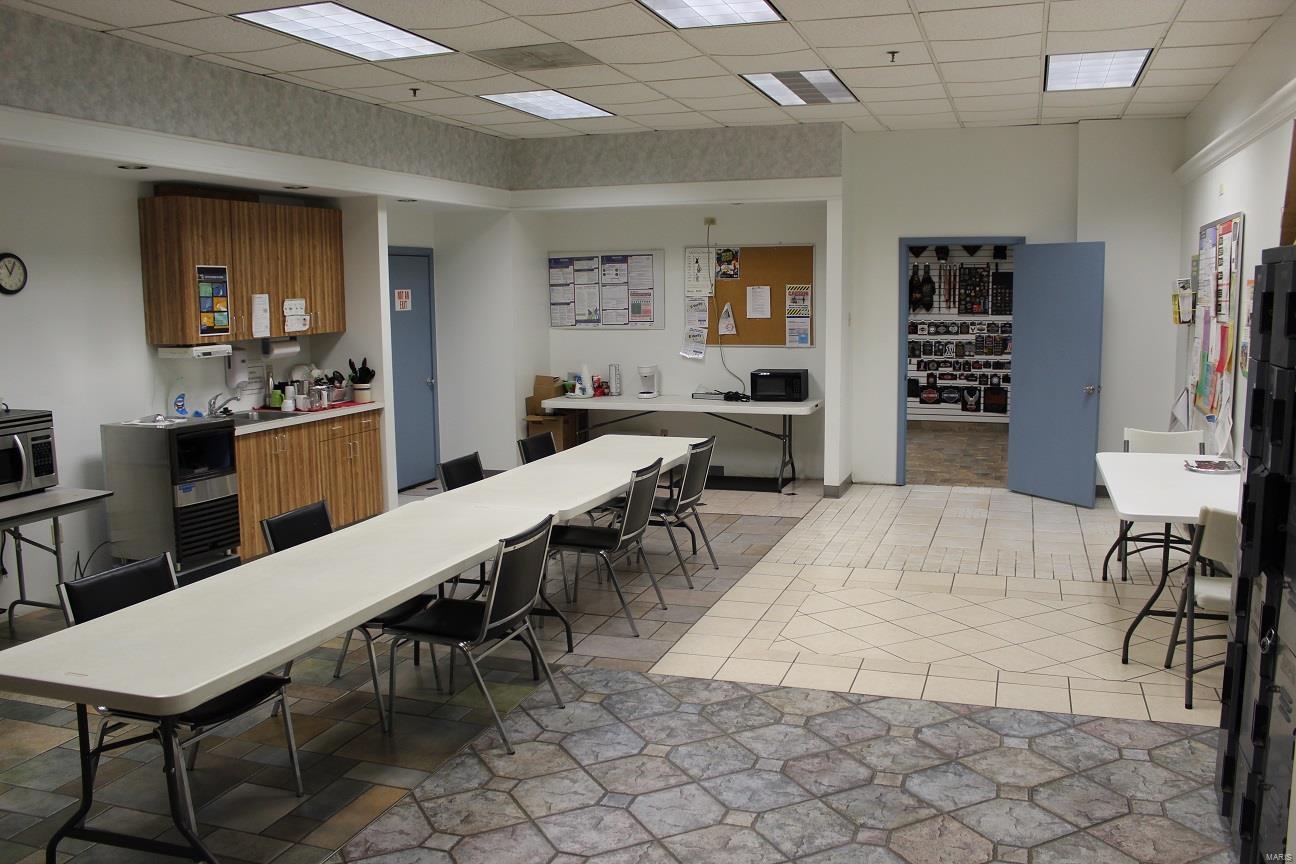 Earth City 36 - Commercial Sale