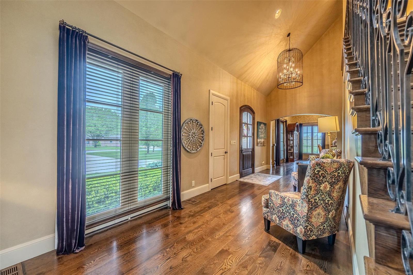 Colonial Park - Residential