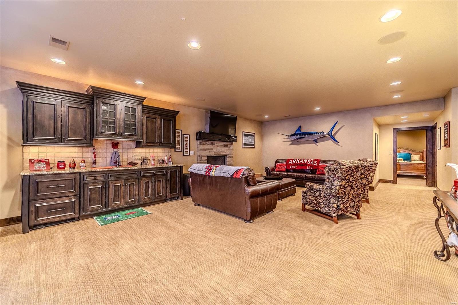 Colonial Park - Residential