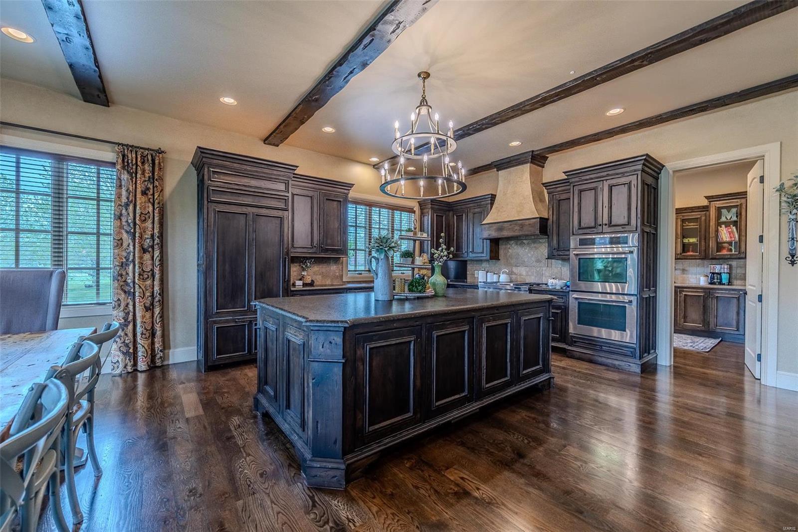 Colonial Park - Residential