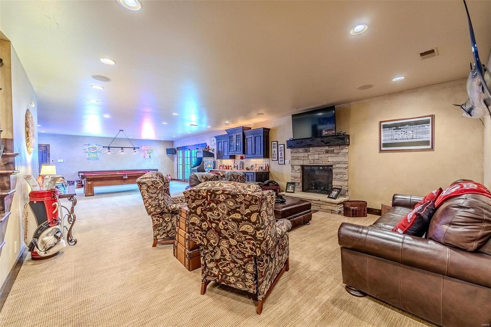 Colonial Park - Residential