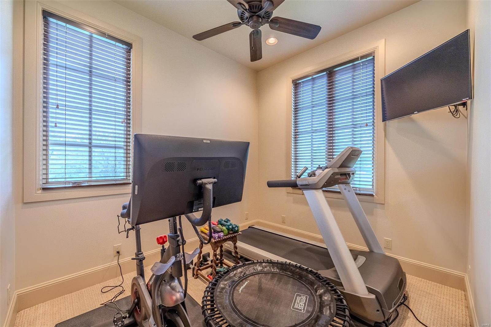 Colonial Park - Residential