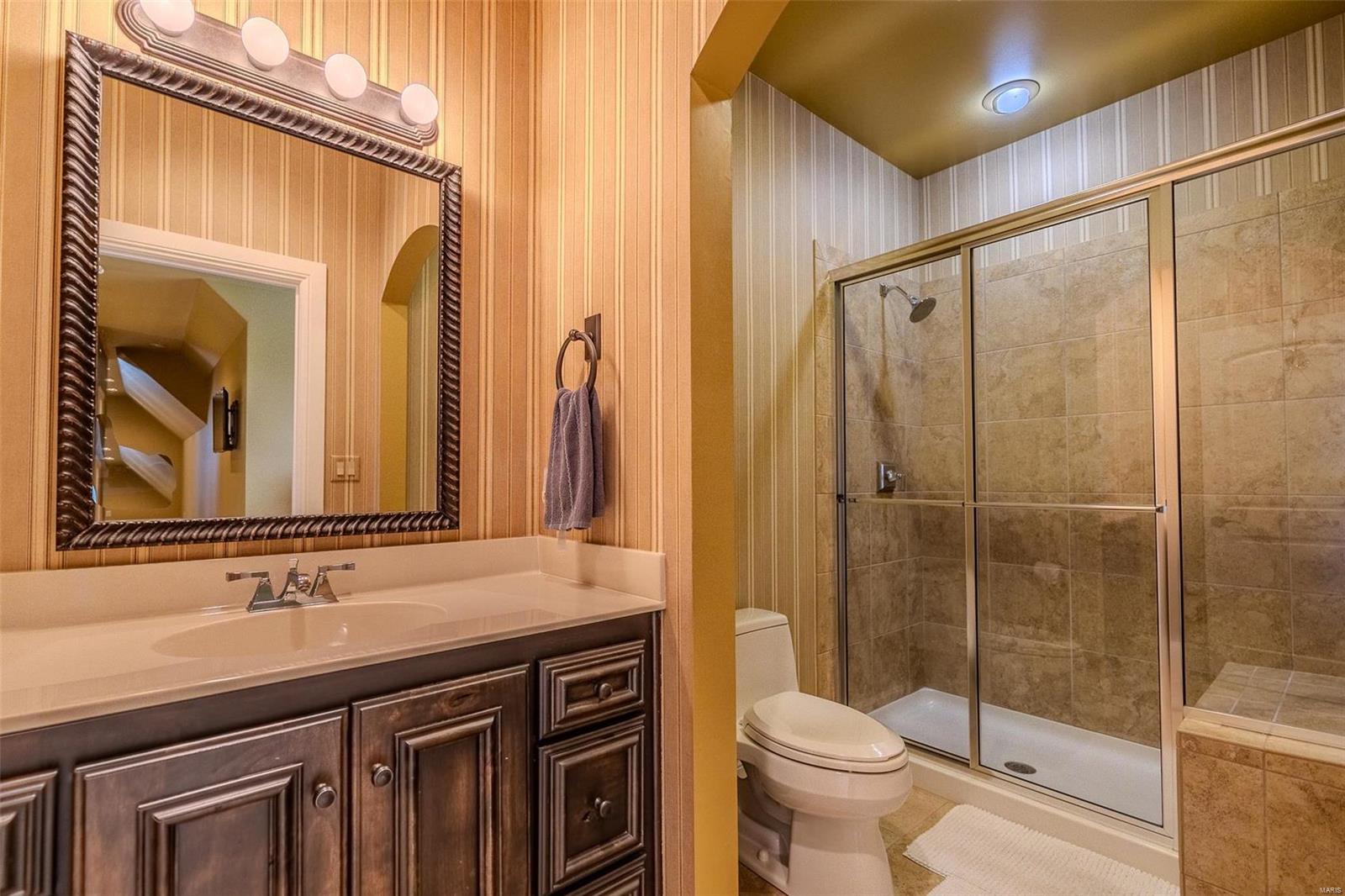 Colonial Park - Residential