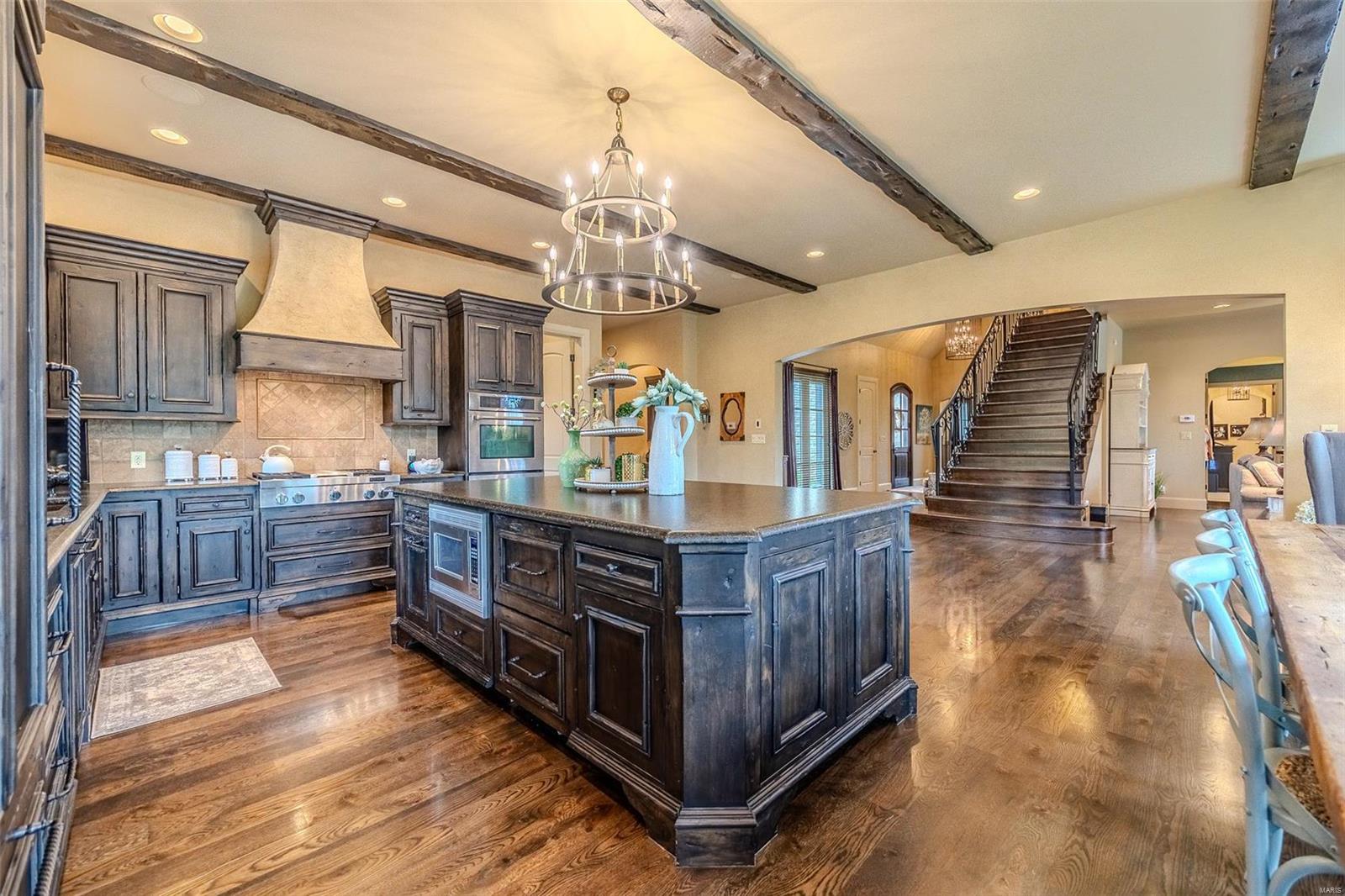 Colonial Park - Residential