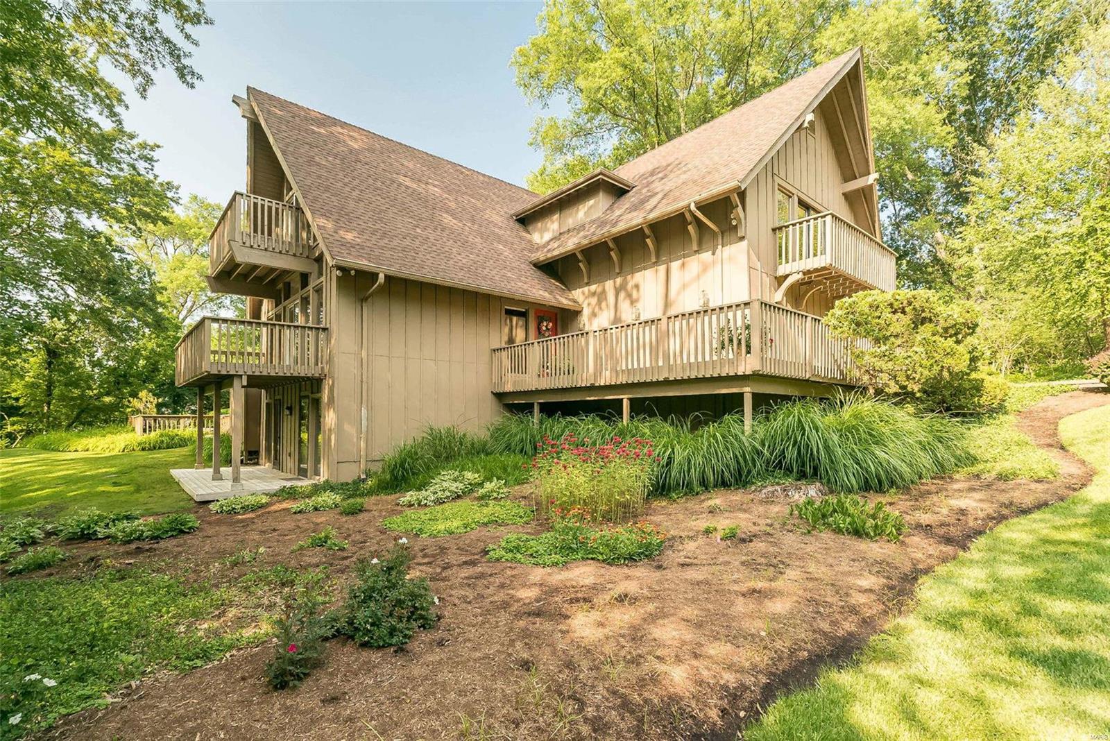 Robyn Lane - Residential