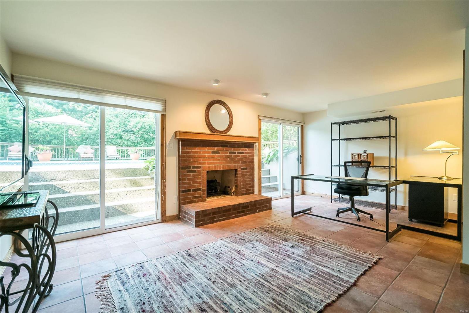 Robyn Lane - Residential