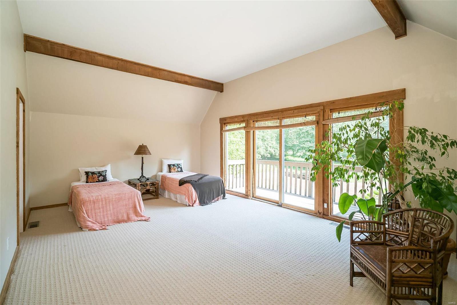 Robyn Lane - Residential