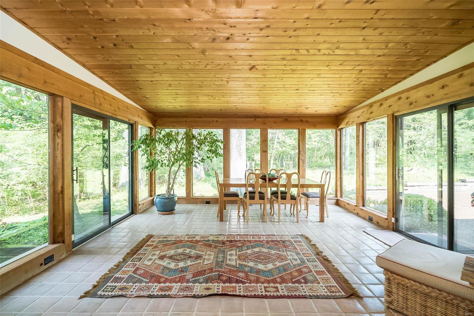 Robyn Lane - Residential