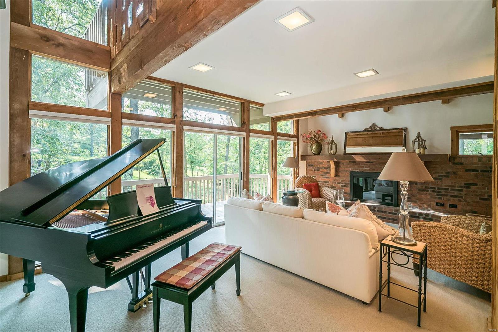 Robyn Lane - Residential