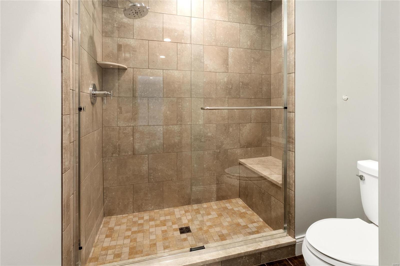 Williamsburg 3 - Residential