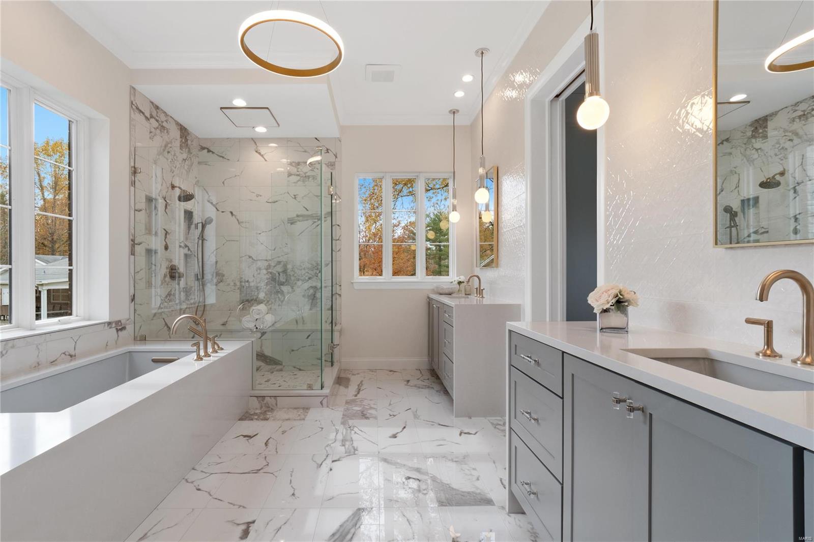 Williamsburg 3 - Residential