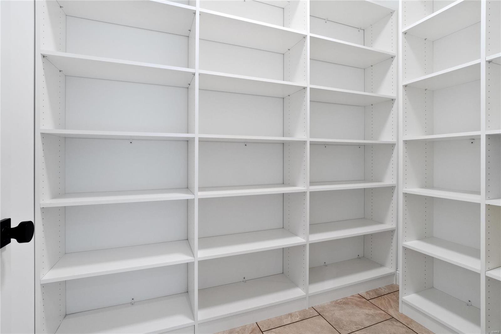 Williamsburg 3 - Residential