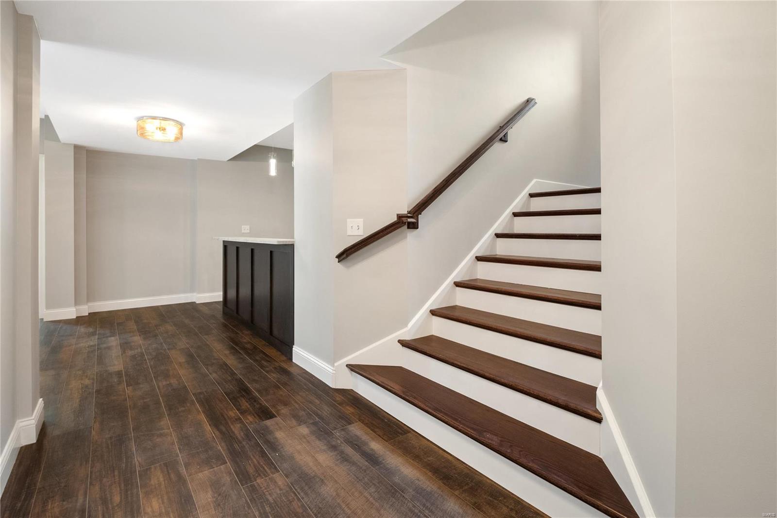 Williamsburg 3 - Residential