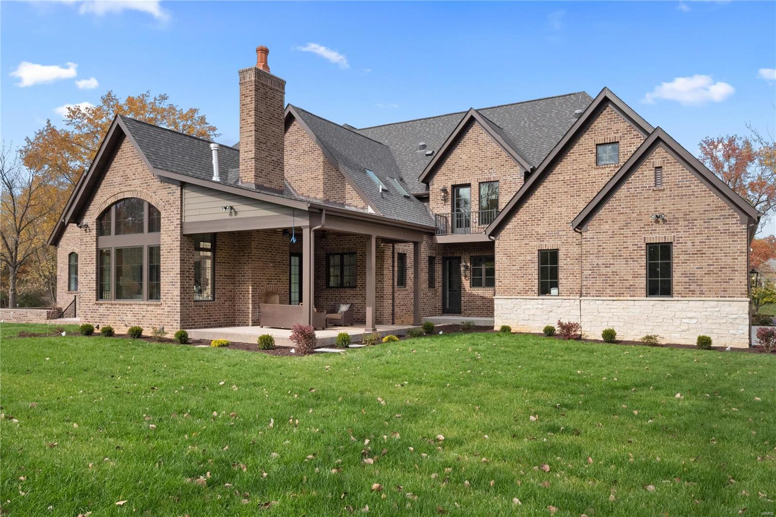 Williamsburg 3 - Residential