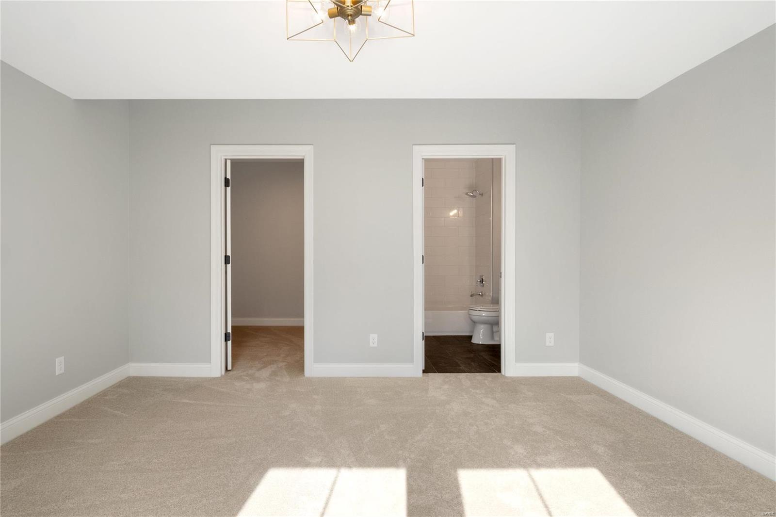 Williamsburg 3 - Residential