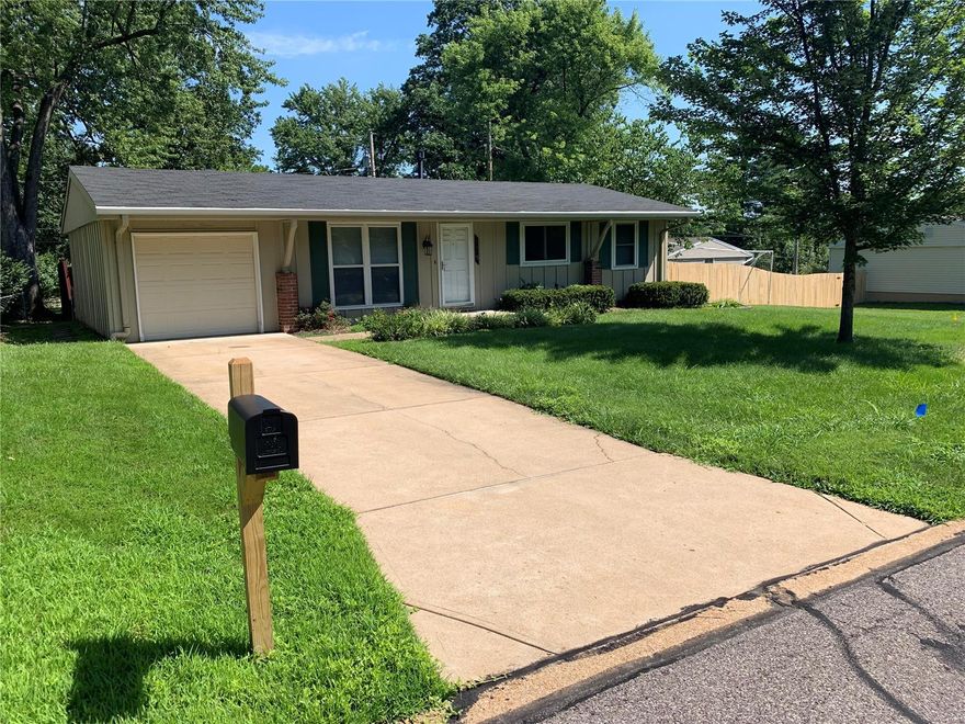 Here is your chance to lease the beautiful 3 bed 1.5 bath ranch home located in the highly sought after Parkway School District! The spacious living room and dinning room feature gorgeous hard wood floors. The kitchen hosts stainless steel appliances, plenty of updated cabinet space and ceramic tile flooring. The update full bath is located in the hallway near the bedroom on the main level. The large master bedroom features its own private half bath.The partially finished basement is great for an additional family room, entertainment area and extra storage space. Washer and dryer are included. Off street parking and 1 car garage. The fully fenced in backyard host a deck great for relaxing and entertainment. Conveniently located to schools, restaurants, shops and major roadways.This one won't last long so schedule your showing today!