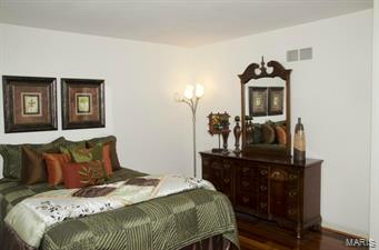 Essex Point - Residential