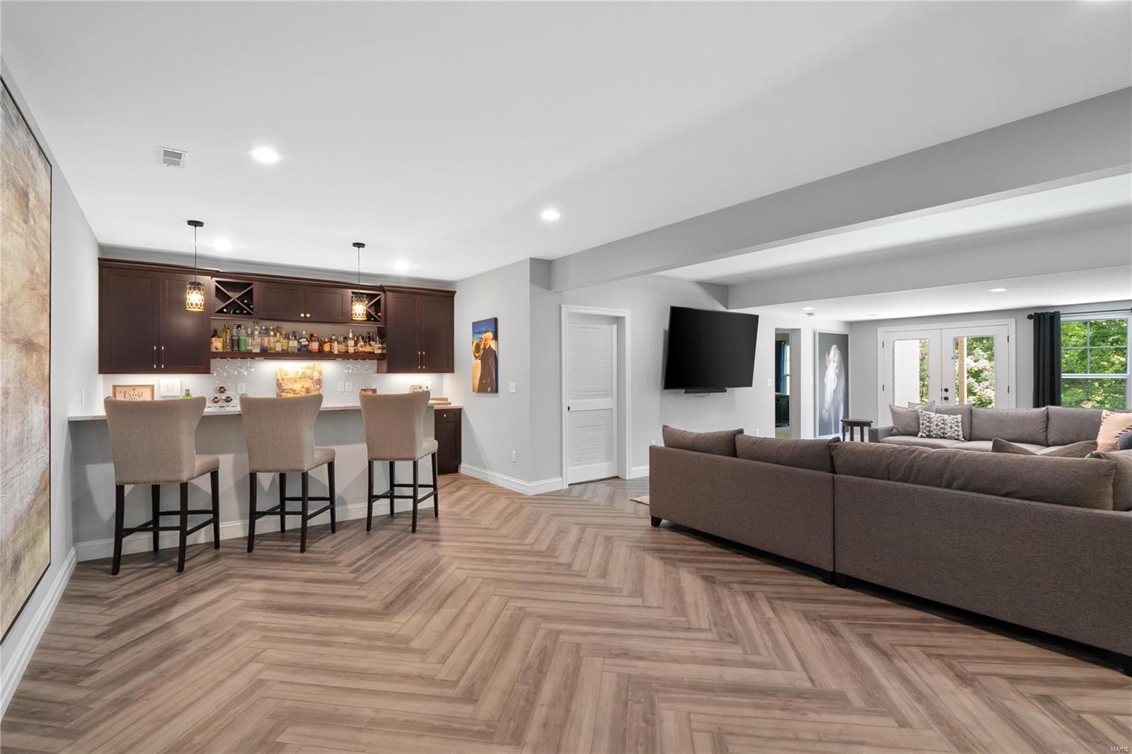 Whitmoor M7 - Residential