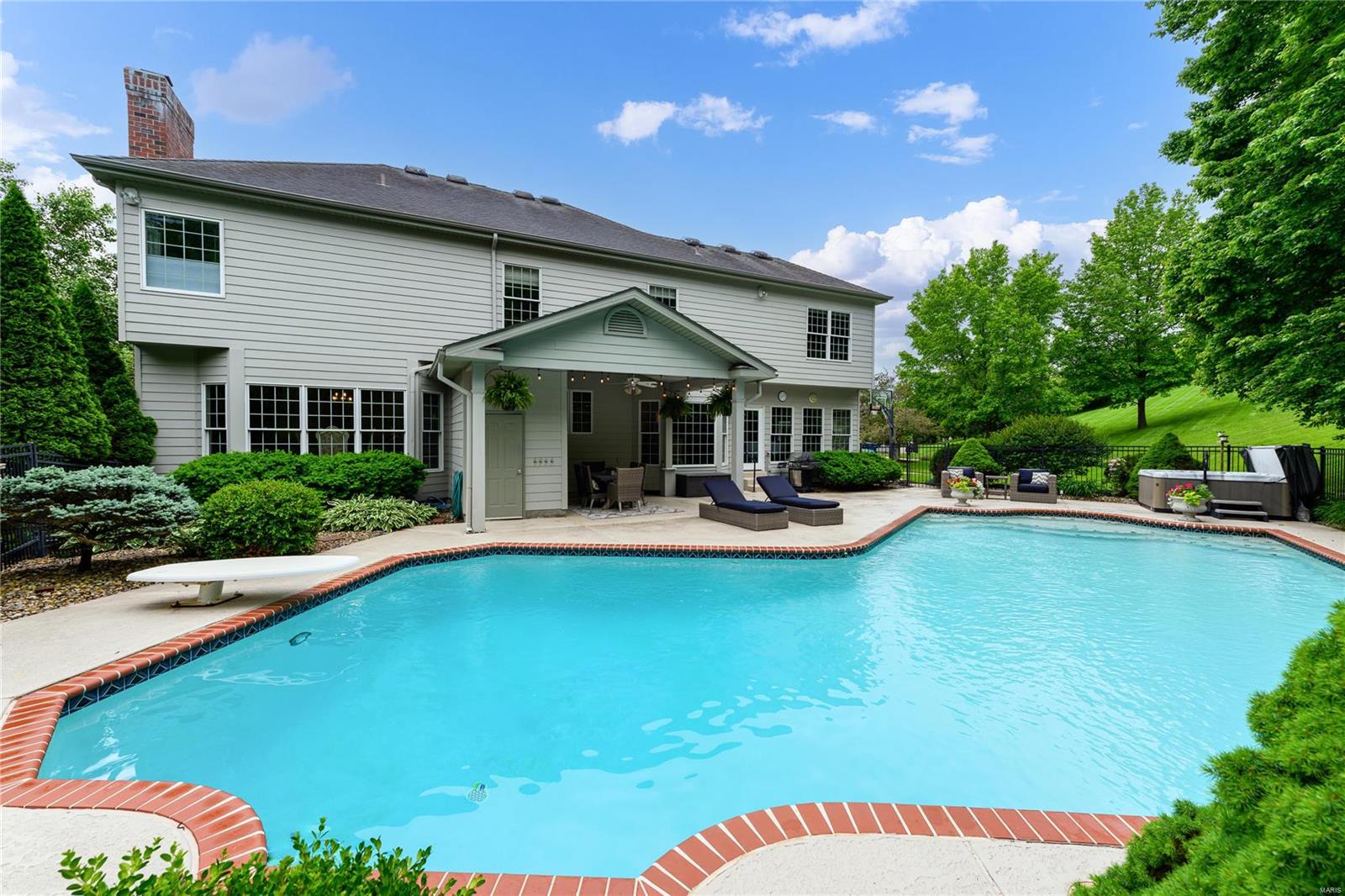 Greystone Six - Residential