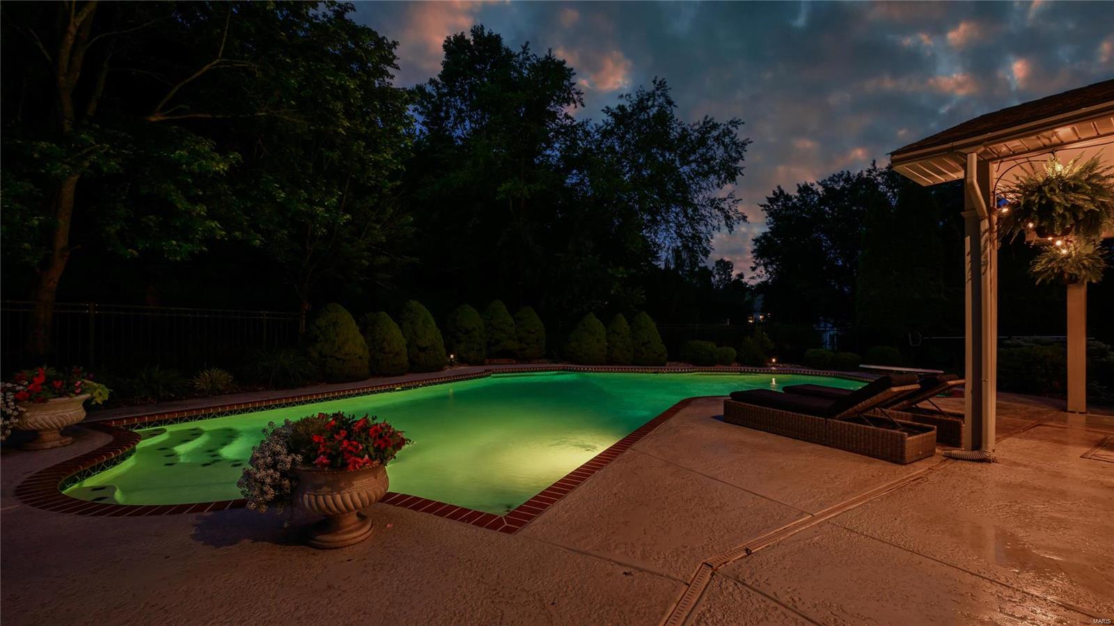 Greystone Six - Residential