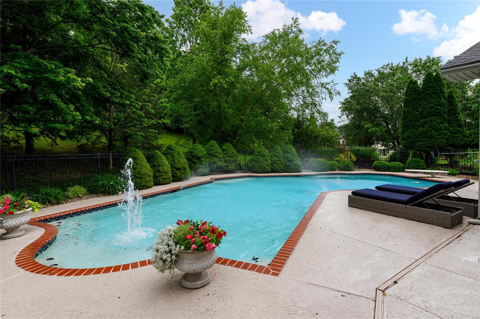 Greystone Six - Residential