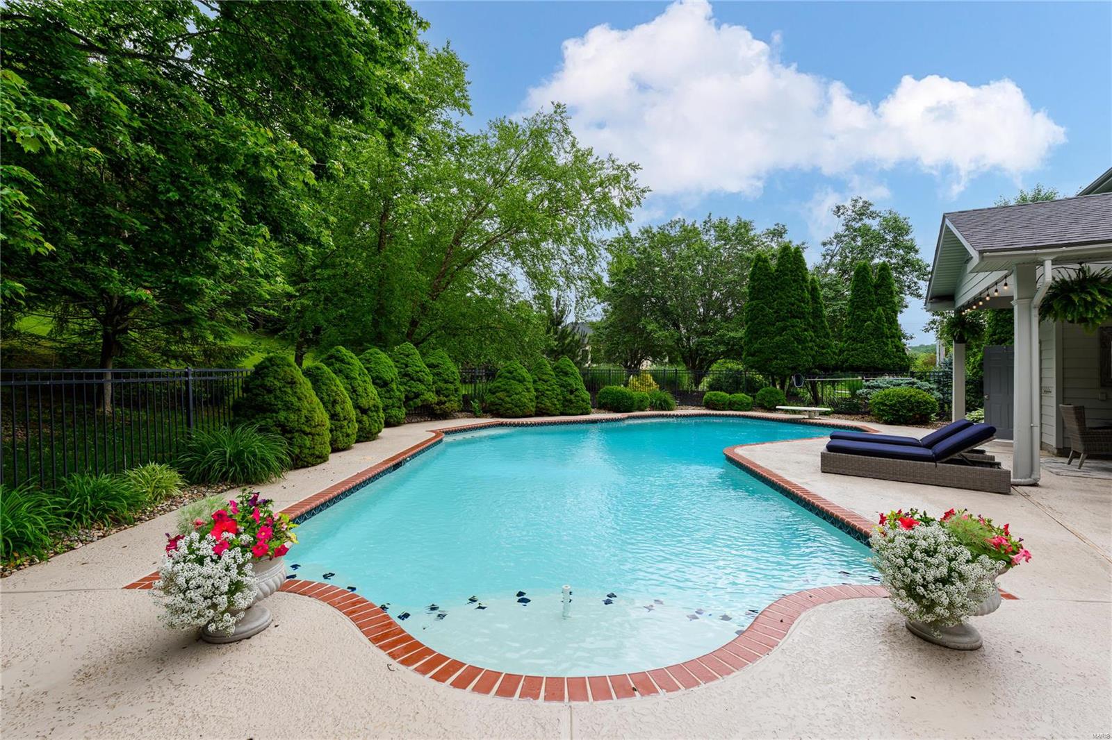 Greystone Six - Residential