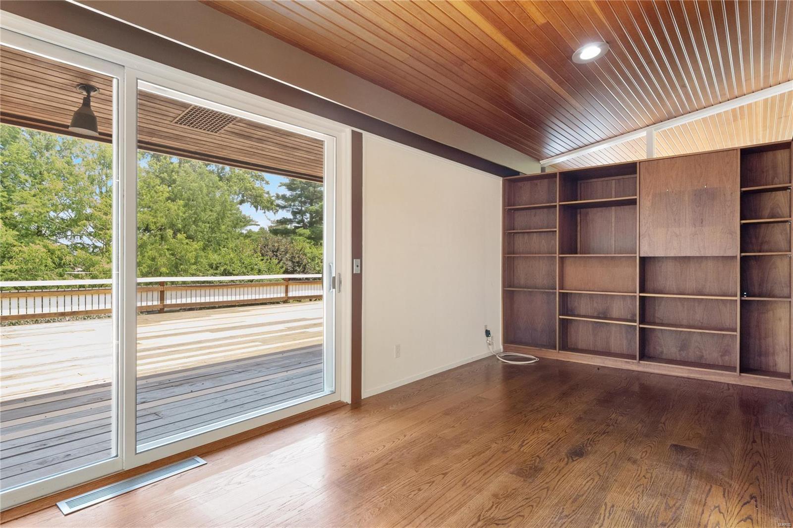 Old Warson Sub - Residential