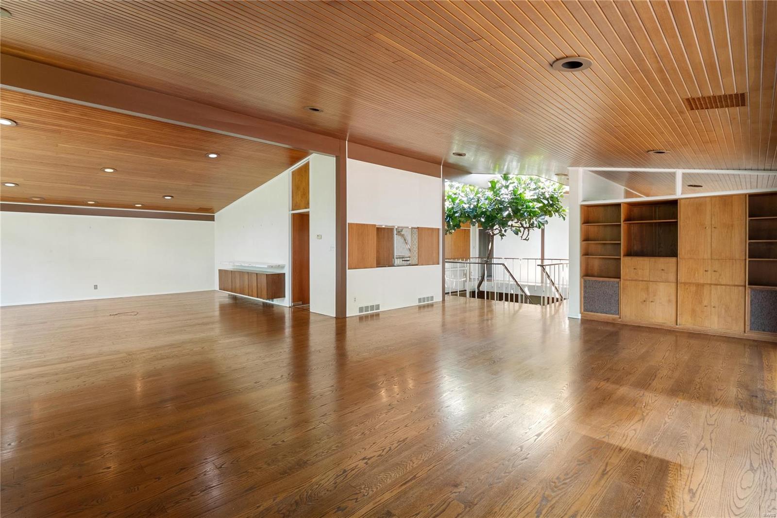 Old Warson Sub - Residential