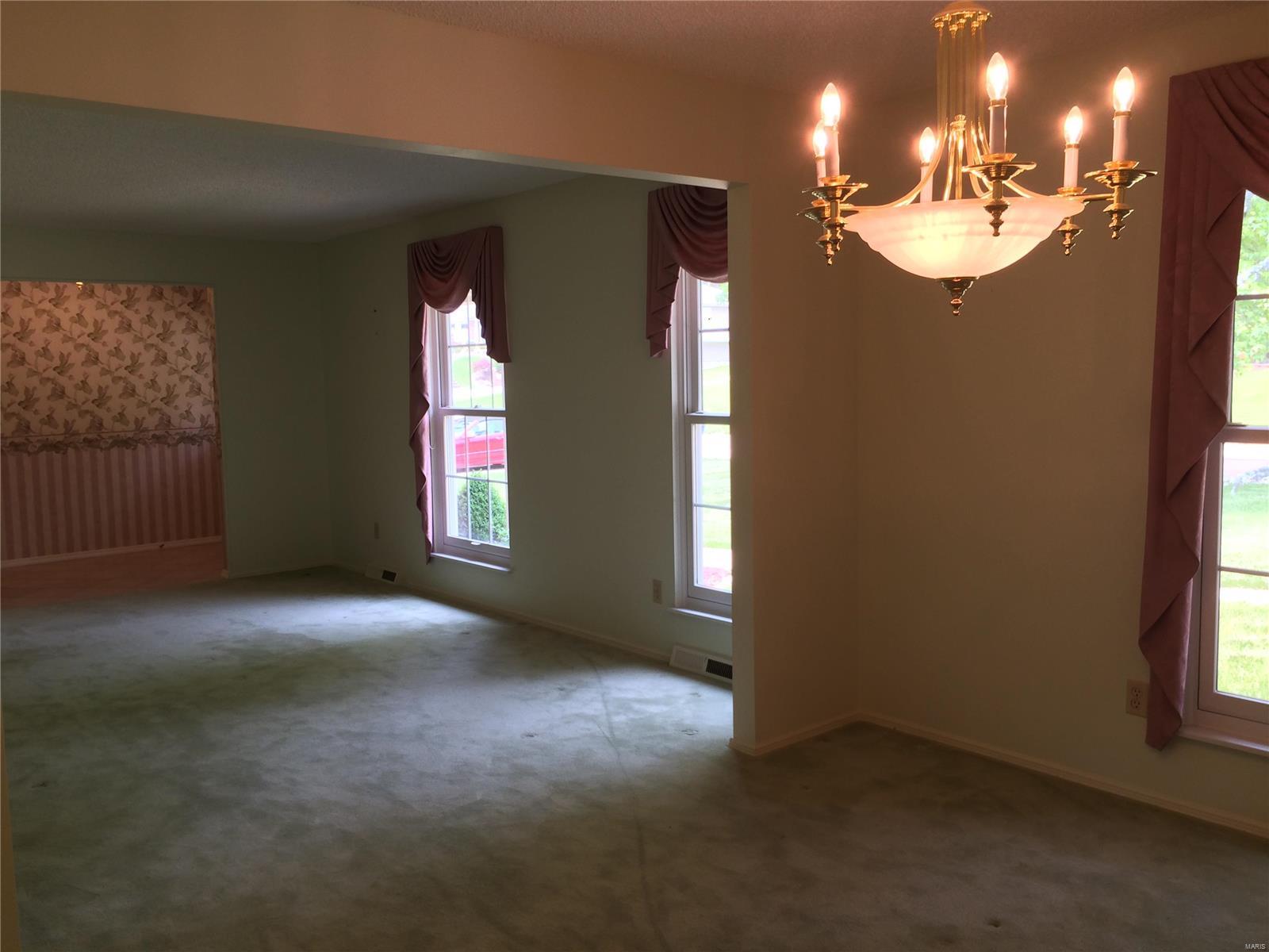 Royal Acres - Residential