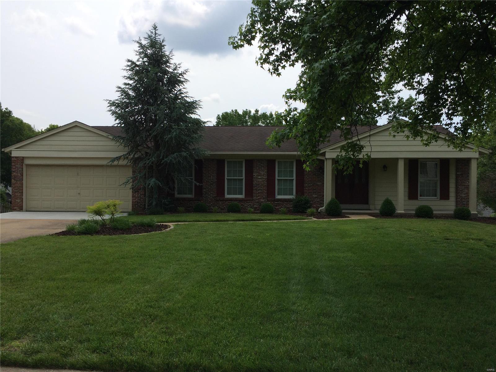 Royal Acres - Residential