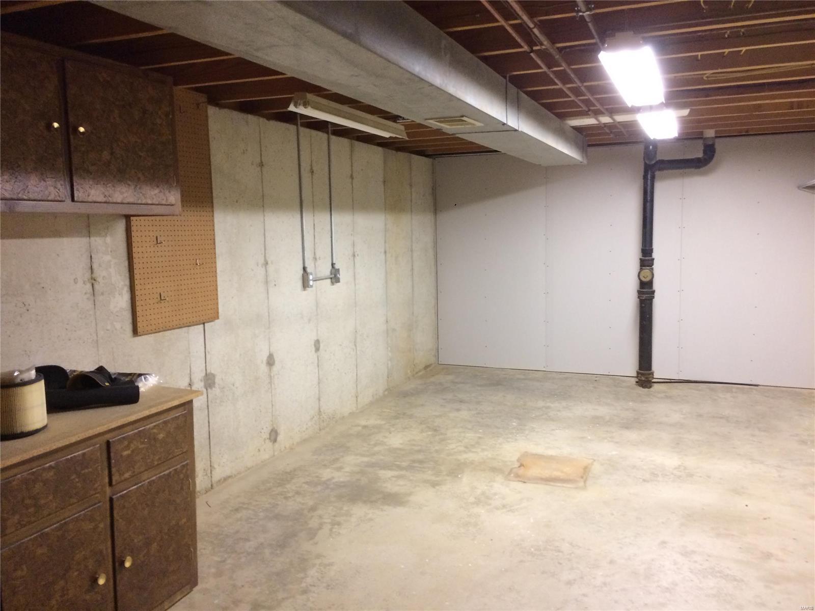 Royal Acres - Residential