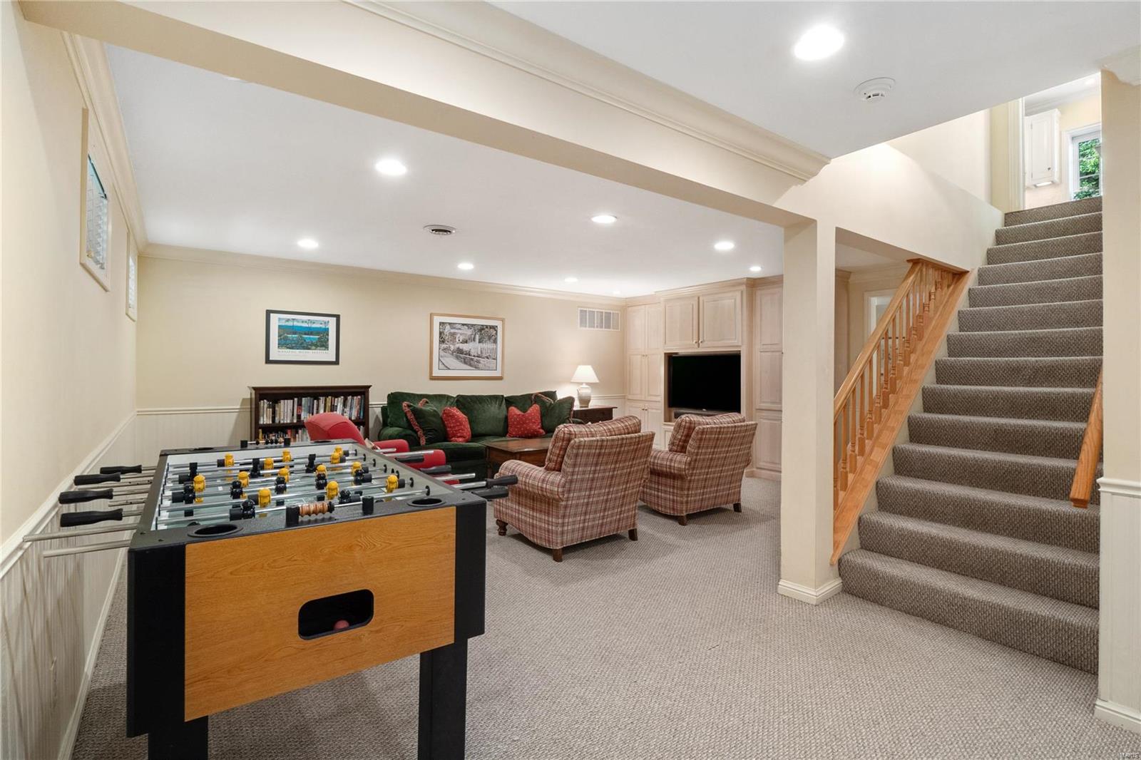 Steeplechase Court - Residential