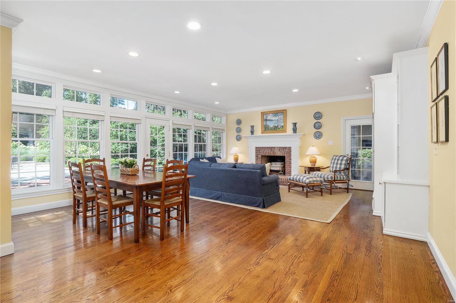 Steeplechase Court - Residential