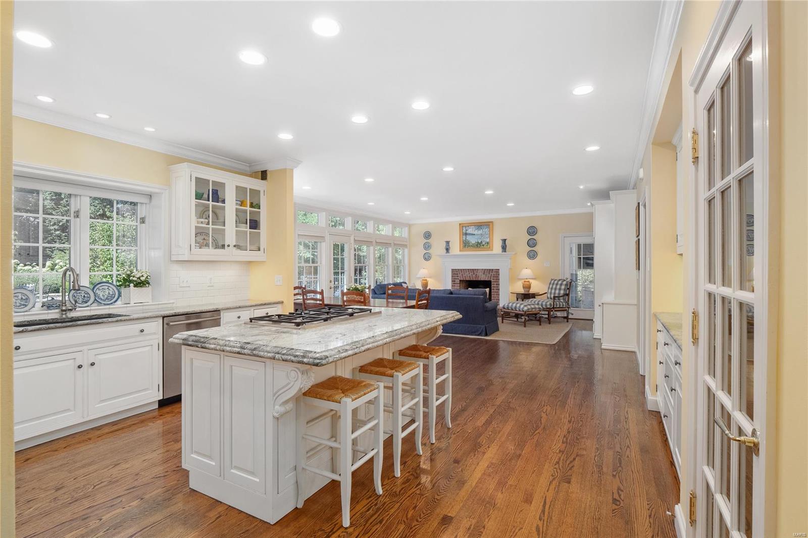 Steeplechase Court - Residential