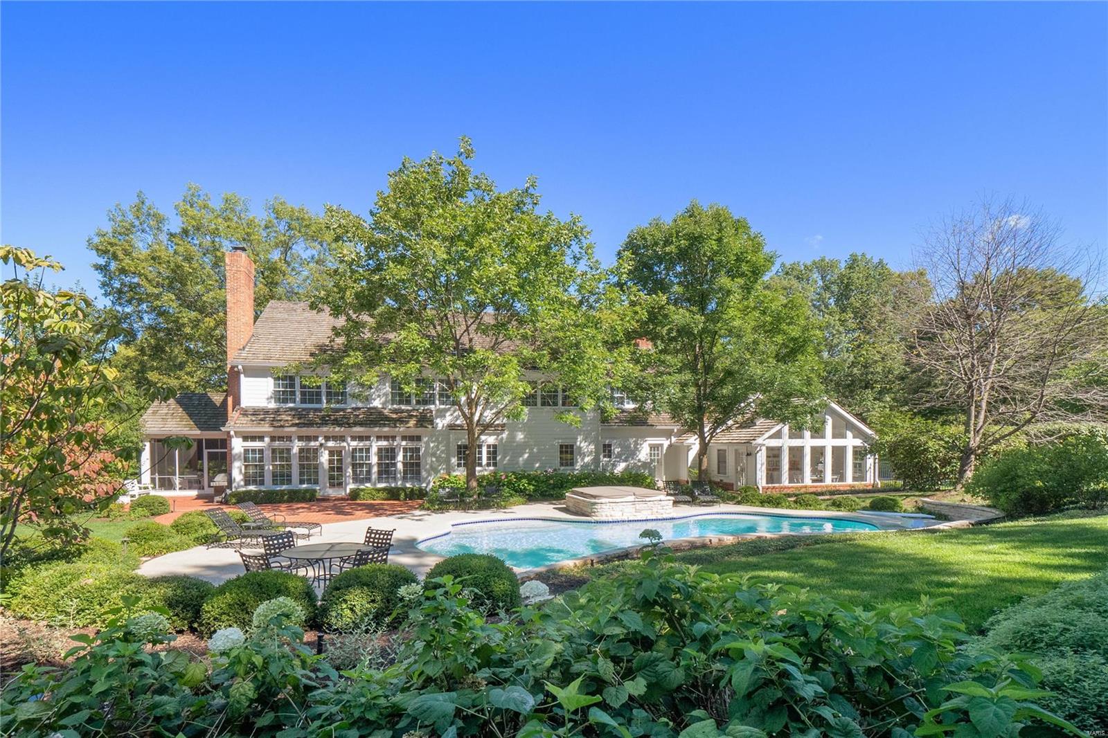 Steeplechase Court - Residential