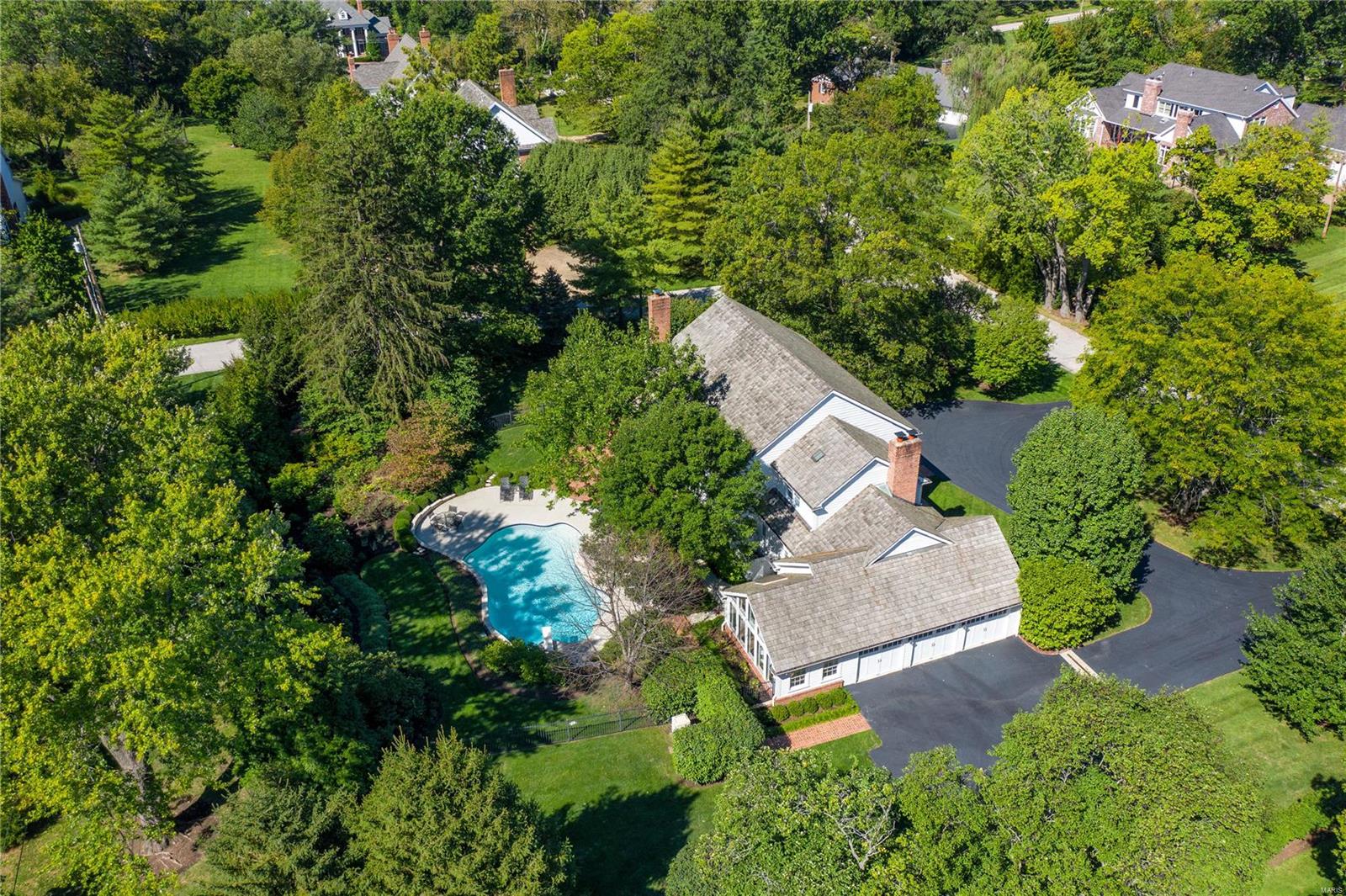 Steeplechase Court - Residential