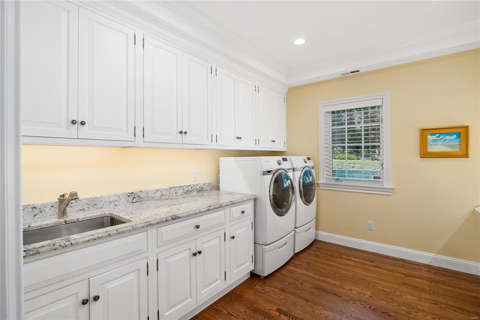 Steeplechase Court - Residential