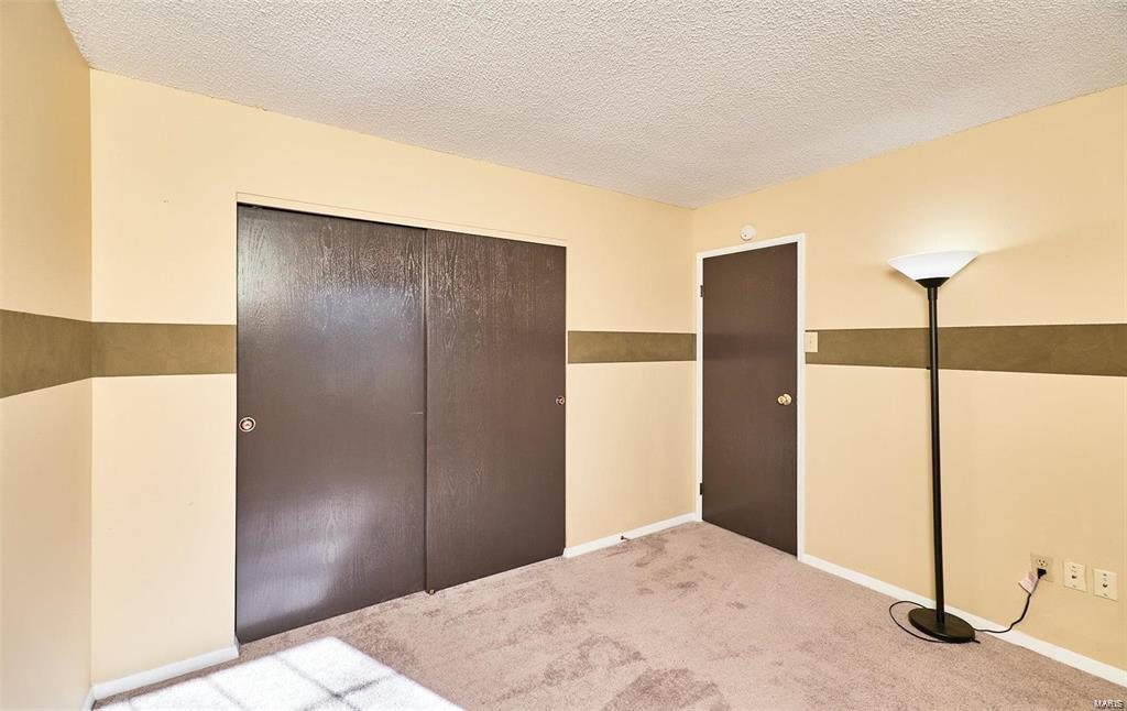 Hidden Meadow Condo 19 - Residential Lease