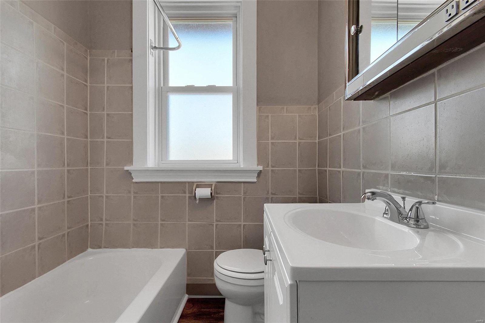 Travillas Jos C Add - Residential Income