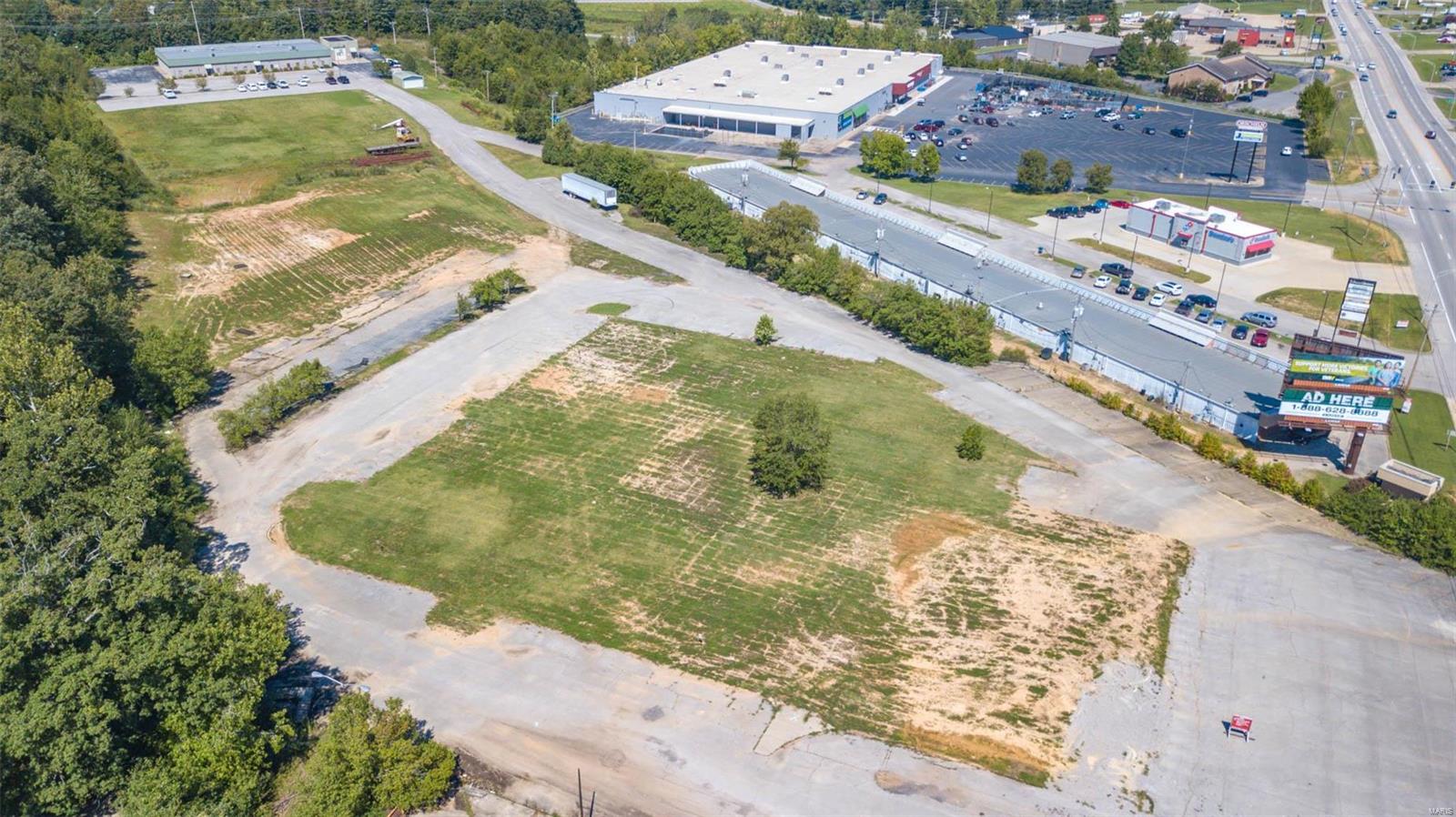 NON SUBDIVISION - Land