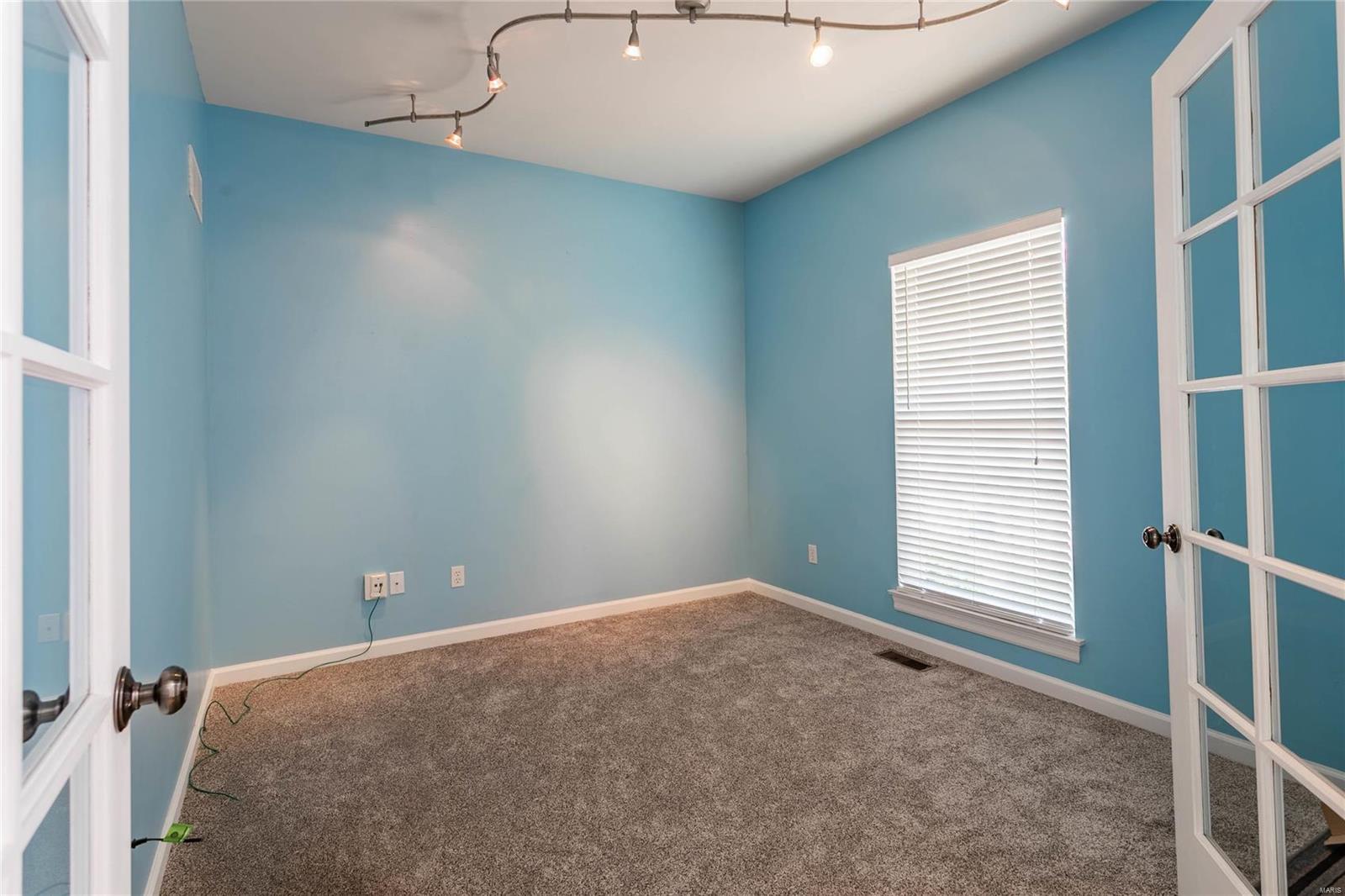 Ameling Manor - Residential