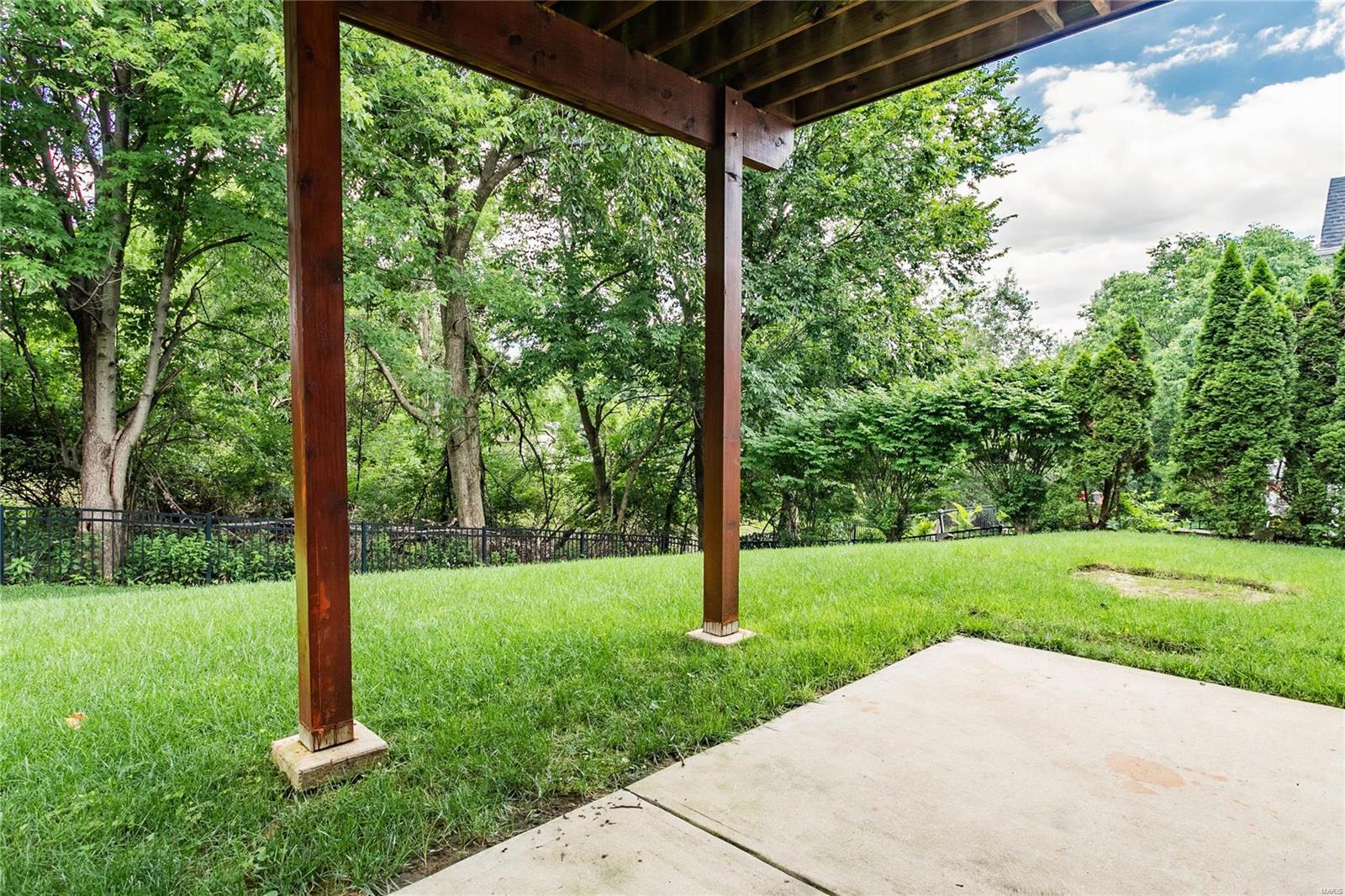 Ameling Manor - Residential